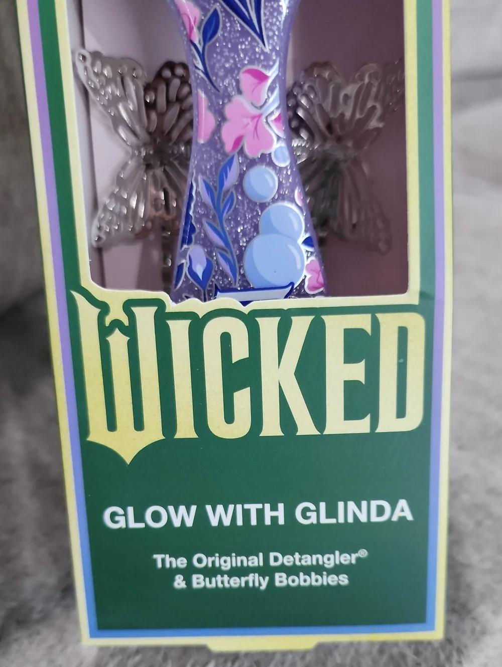 NWT Wet Brush- Wicked Glow With Glinda